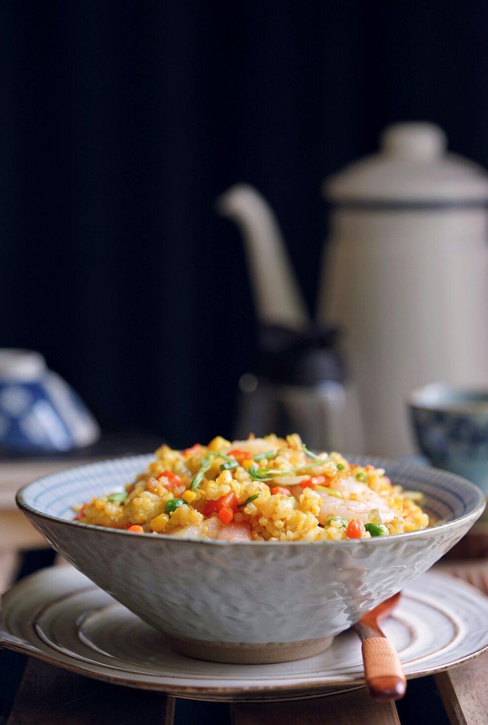 奶牛家的虾仁杂蔬咖喱炒饭