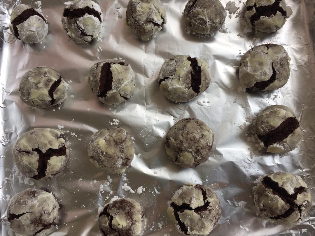 巧克力裂纹曲奇