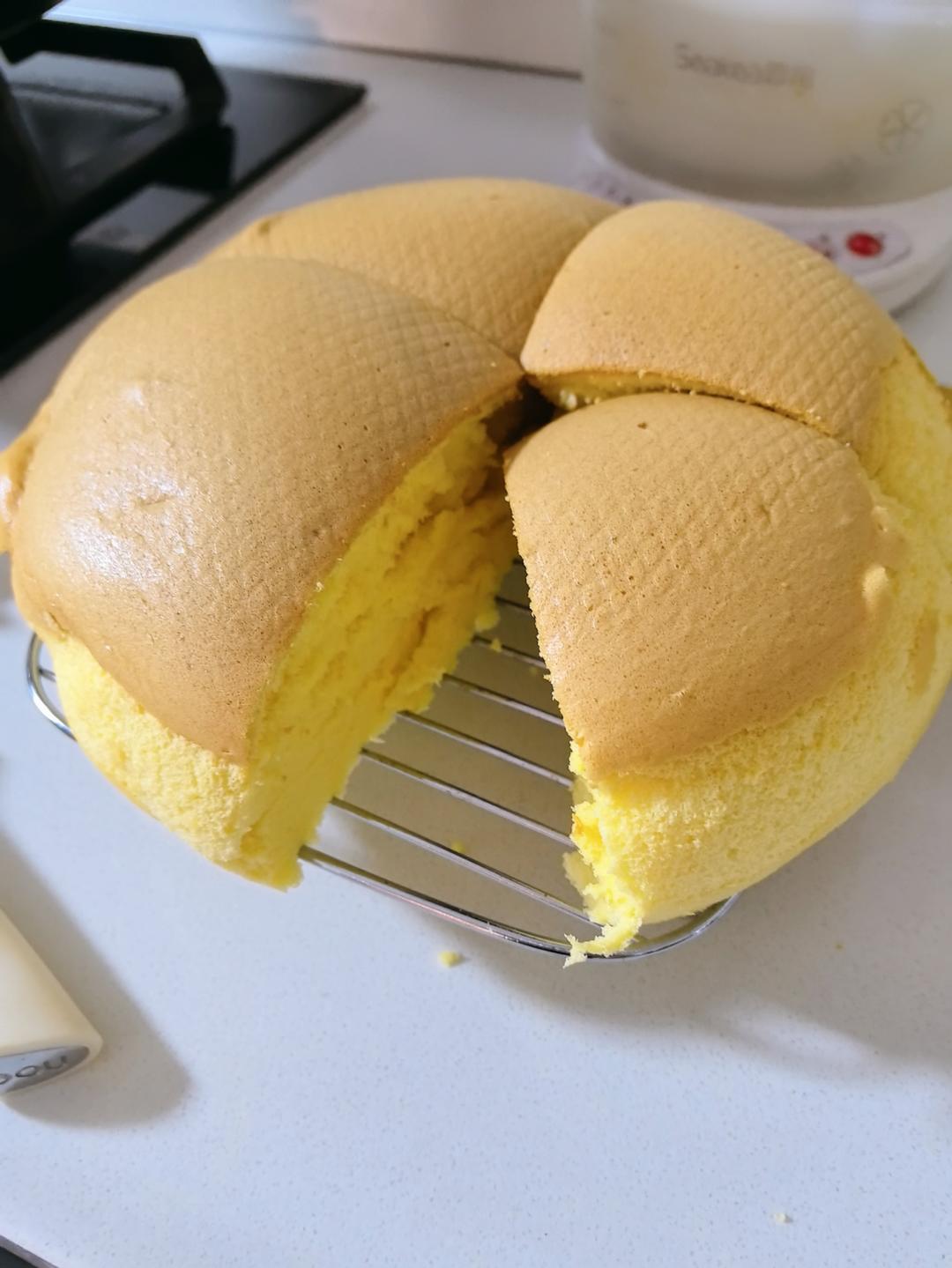 简单的电饭锅蛋糕(不用秤版)