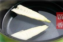 翡翠鱼米羹的做法 步骤3