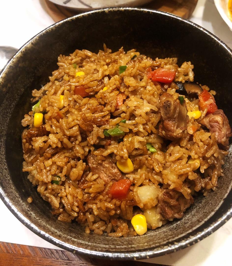 电饭锅排骨土豆焖饭