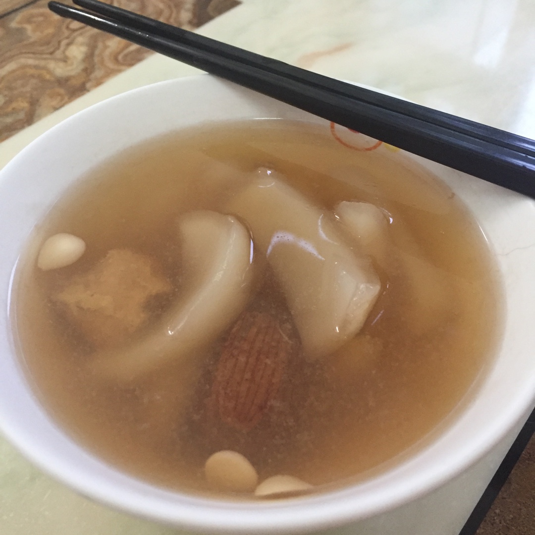 海底椰响螺瘦肉汤