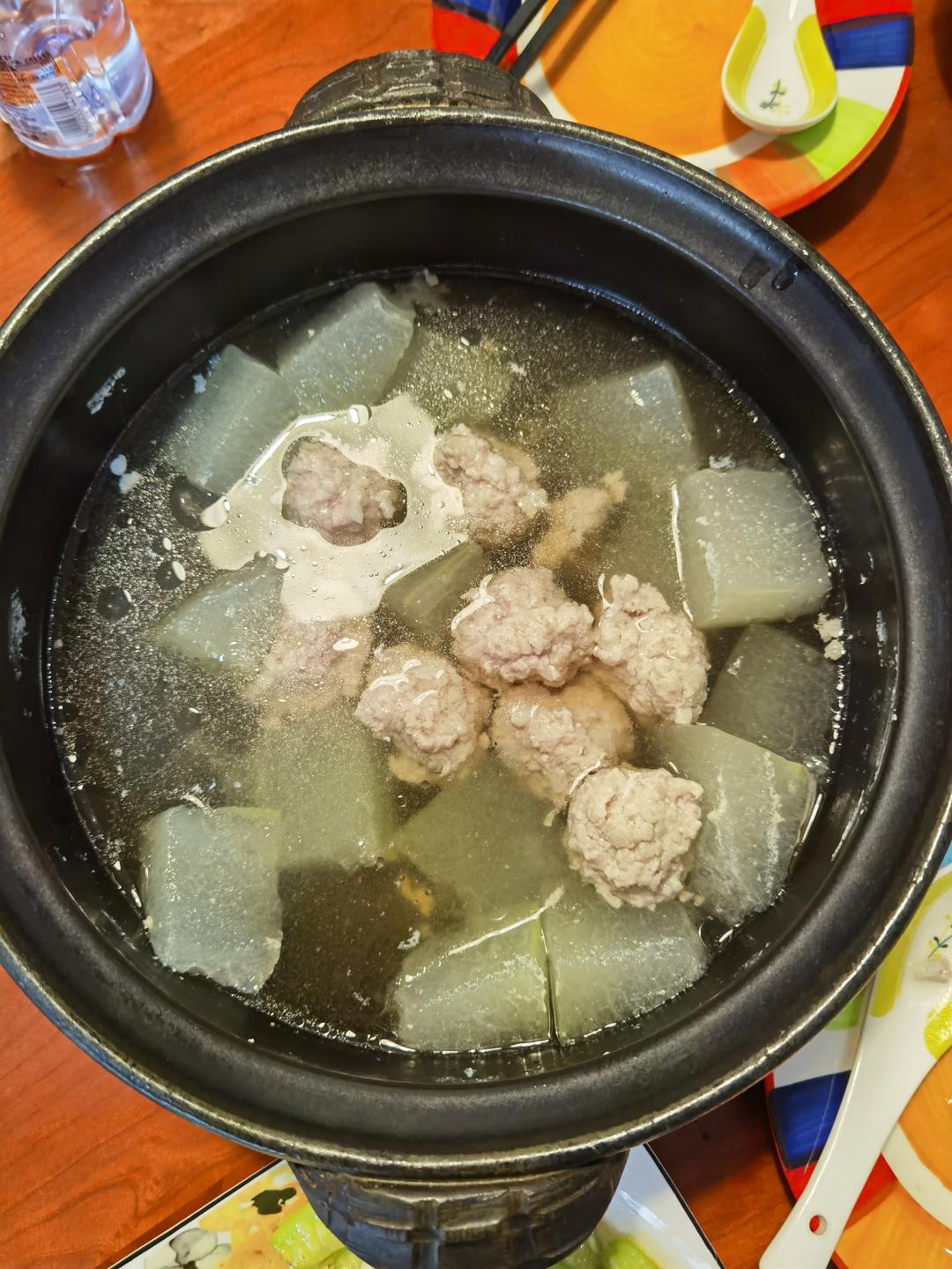 巨鲜美的冬瓜丸子汤