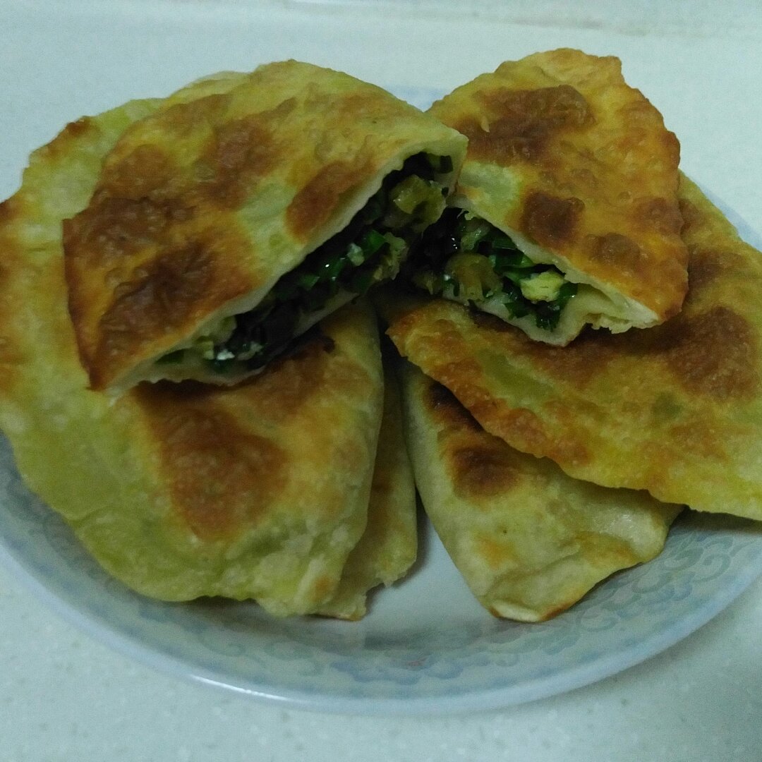 韭菜盒子 Chinese Leek and Egg Pasty