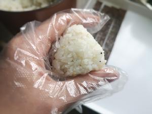 免烤日式迷你饭团🍙剩米饭的好去处的做法 步骤6