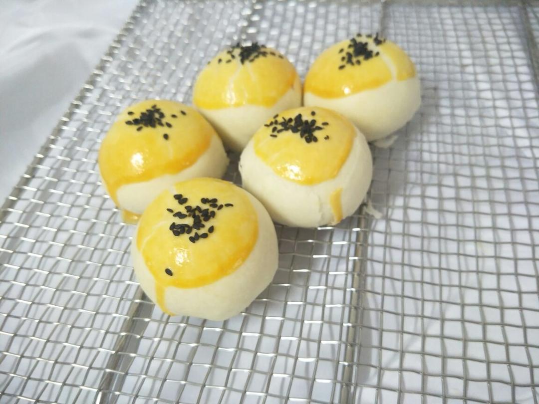 蛋黄酥