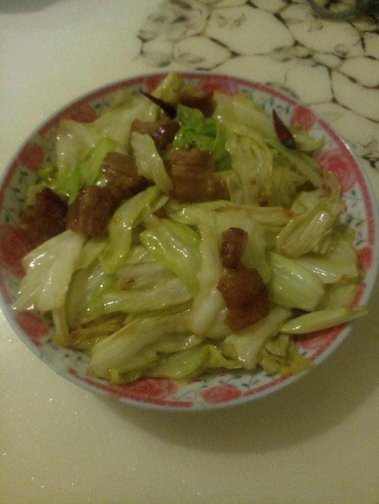 阿婆手撕包菜