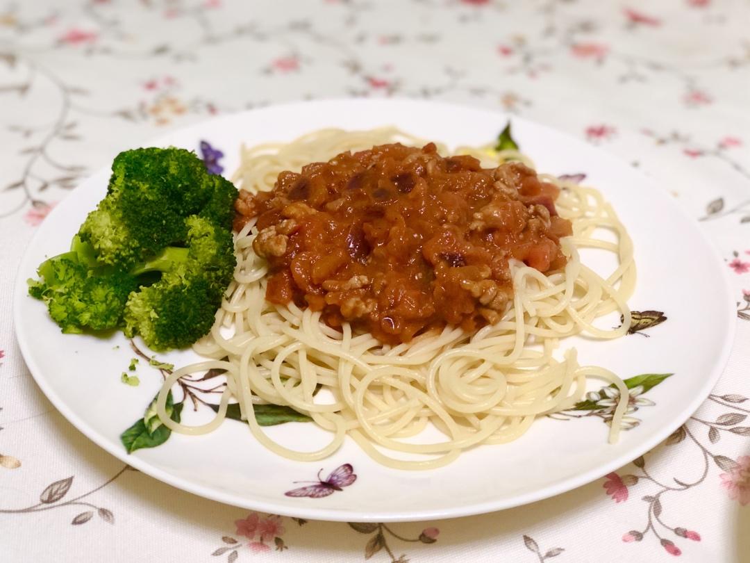 （完胜必胜客的）番茄肉酱意大利面～