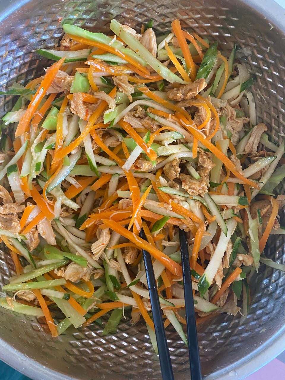 夏日开胃菜 凉拌鸡丝（手撕鸡）