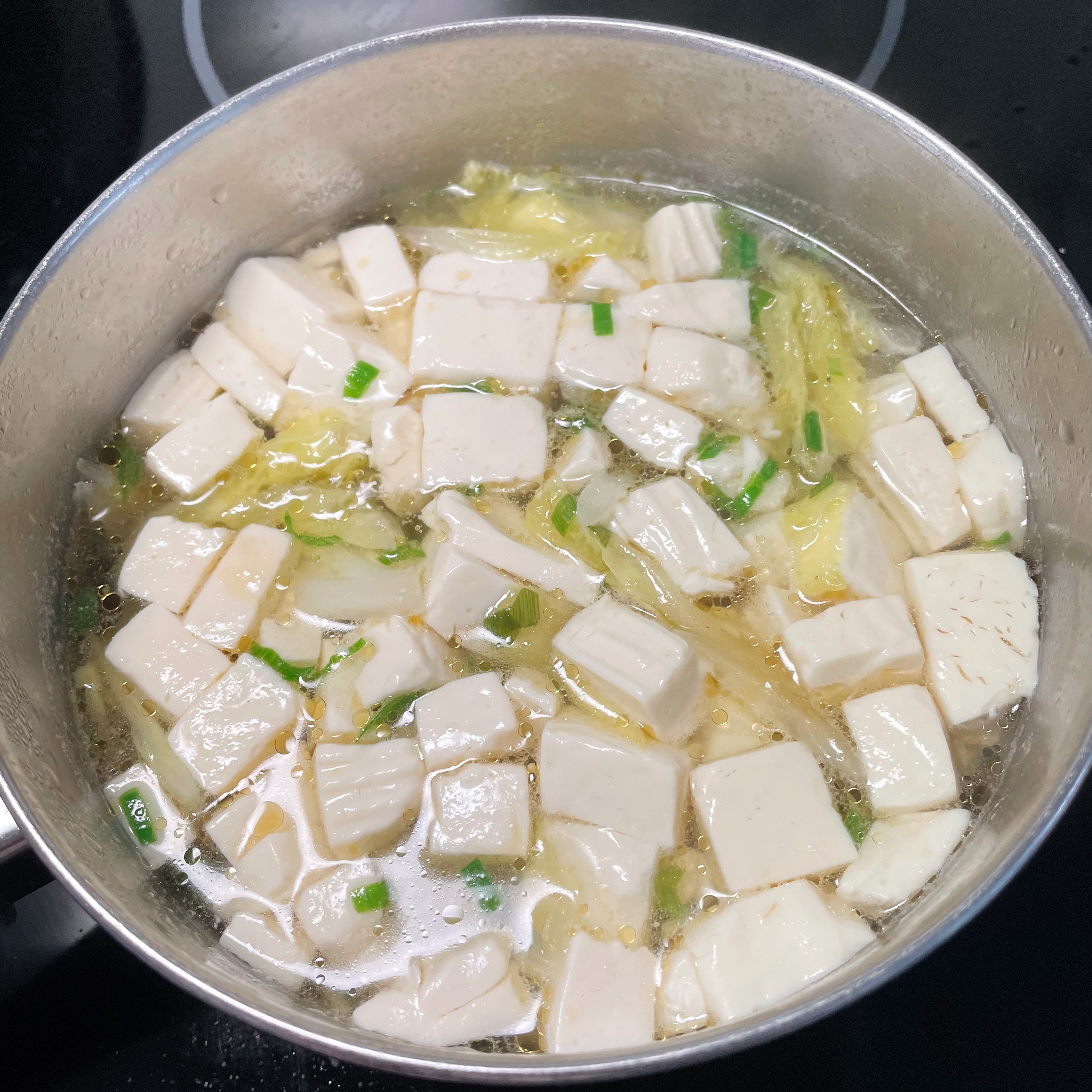 超简单清淡的白菜豆腐汤的做法 步骤4