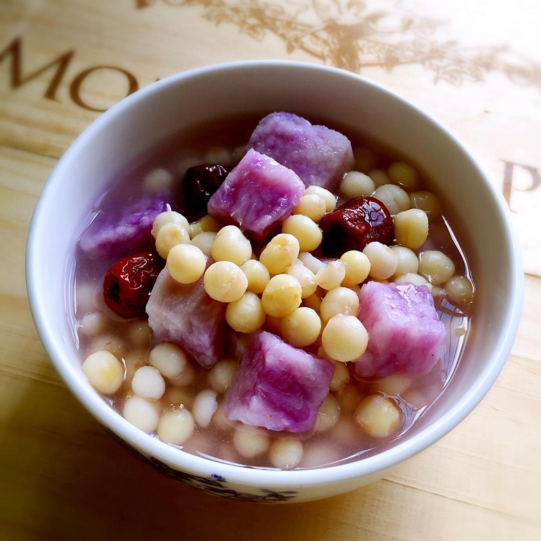 cloversun做的芡实山药甜汤