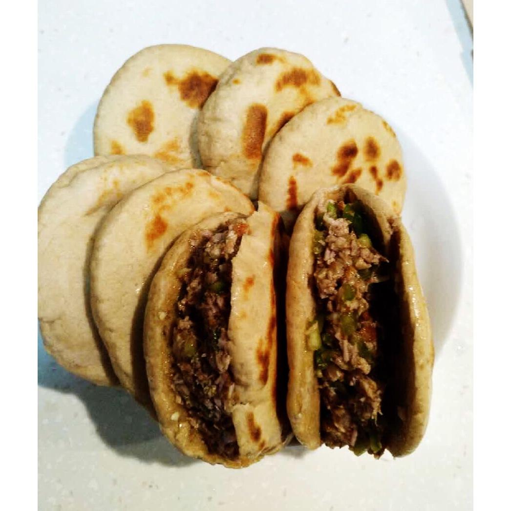 腊汁肉夹馍