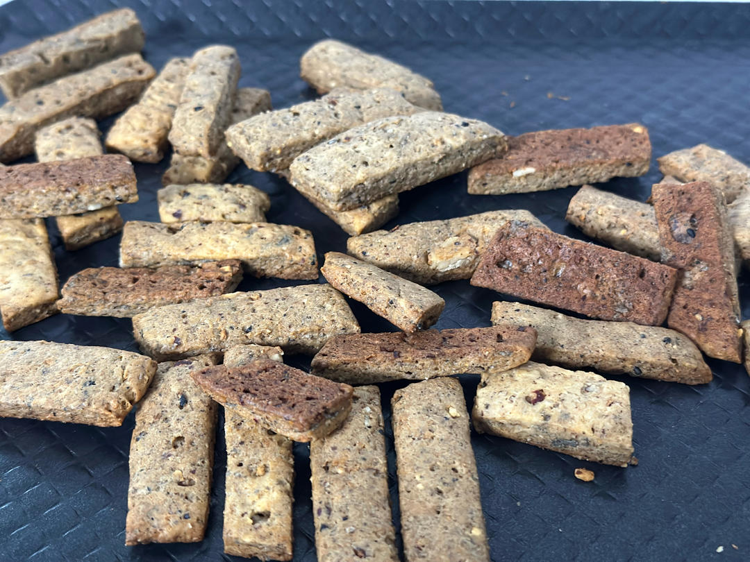 宝宝版坚果酥的做法