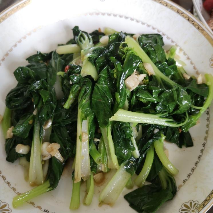 蒜蓉炒菜心+炒蔬菜套路的做法