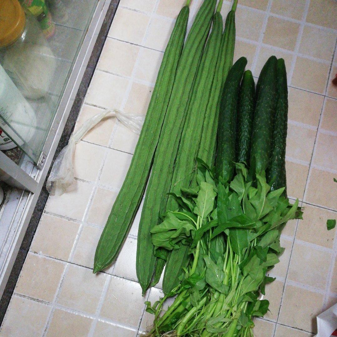 荔枝酿肉