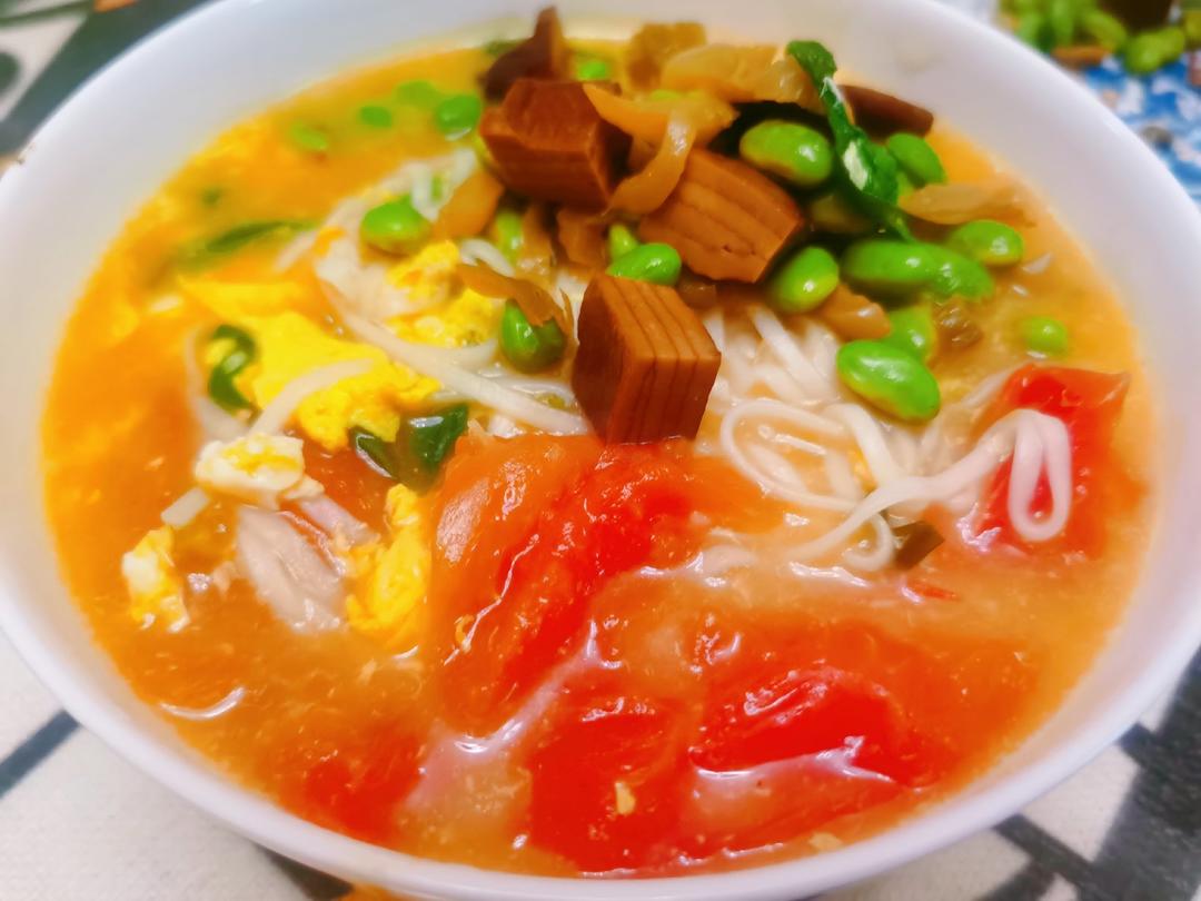 超级入味好吃的番茄鸡蛋面