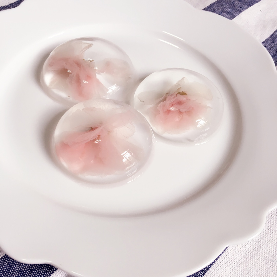 日本最温柔的梦幻和菓子 — 水信玄饼