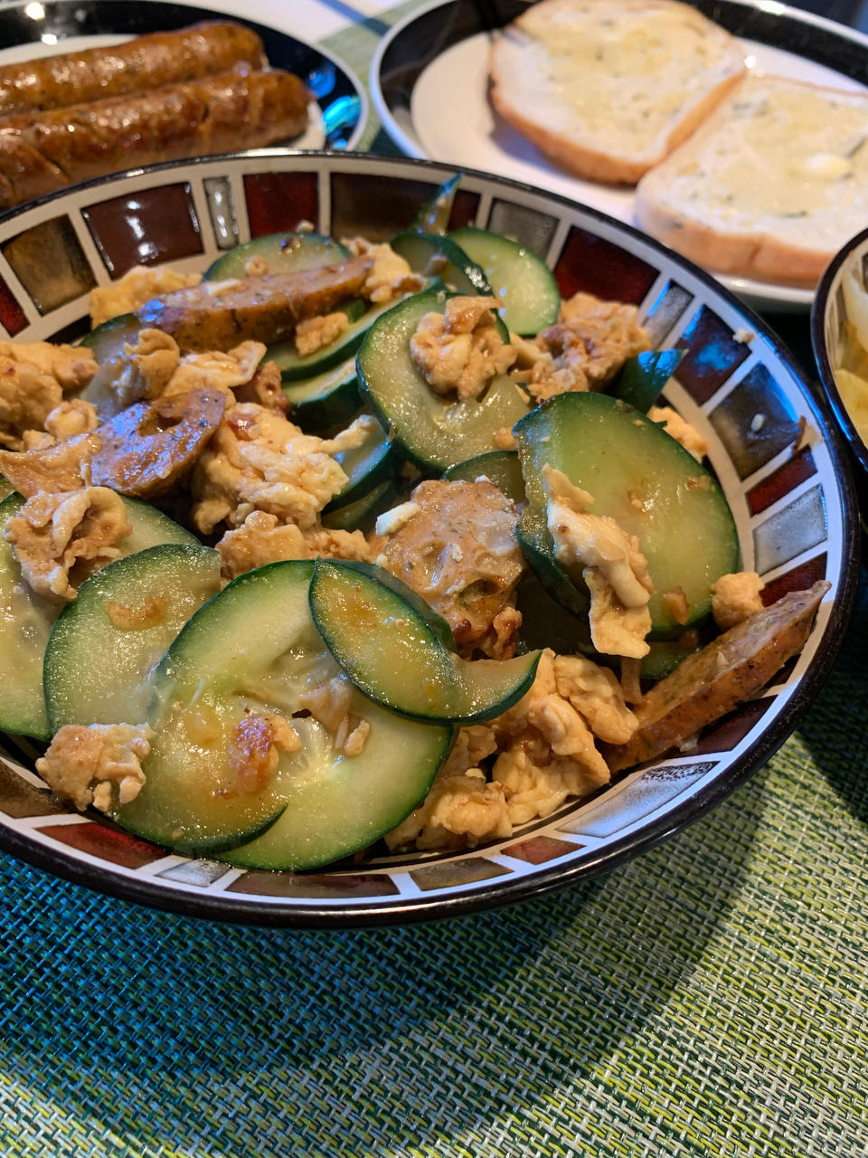 隔壁小孩馋哭的黄瓜炒蛋