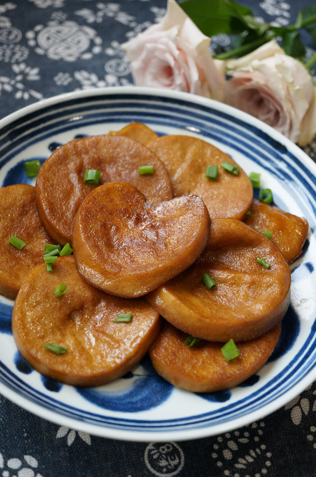 本帮红烧素鸡：素食烧得肉味来