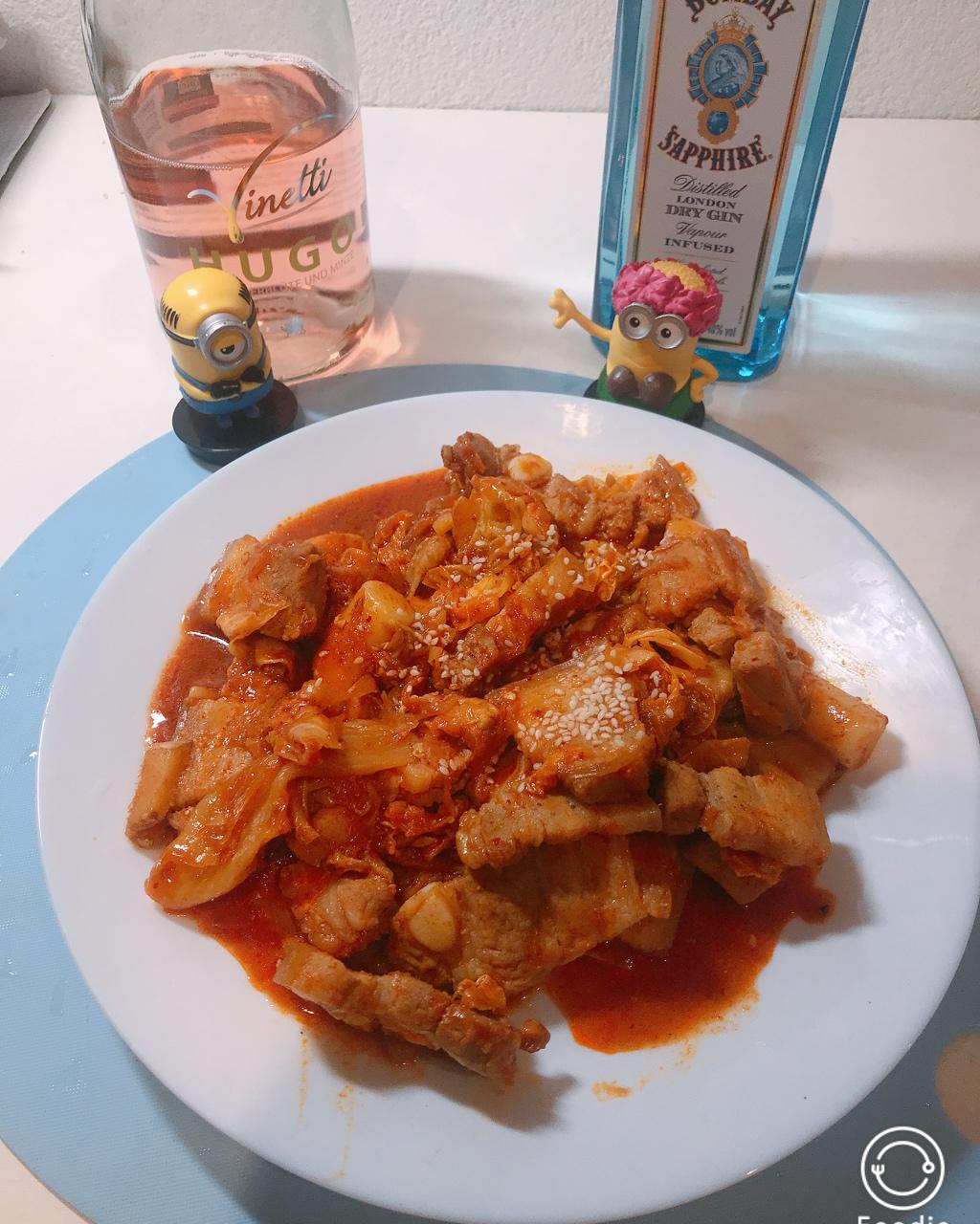 辣白菜炒五花肉