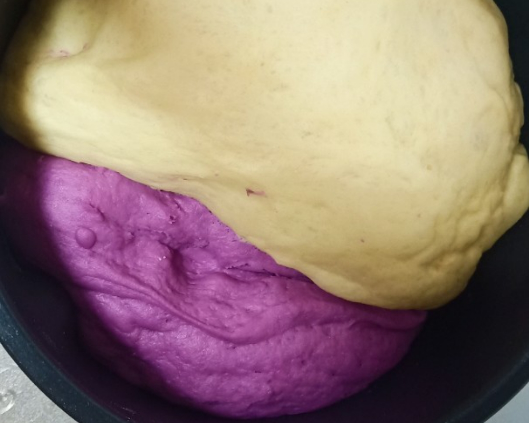 紫薯花纹吐司的做法 步骤3