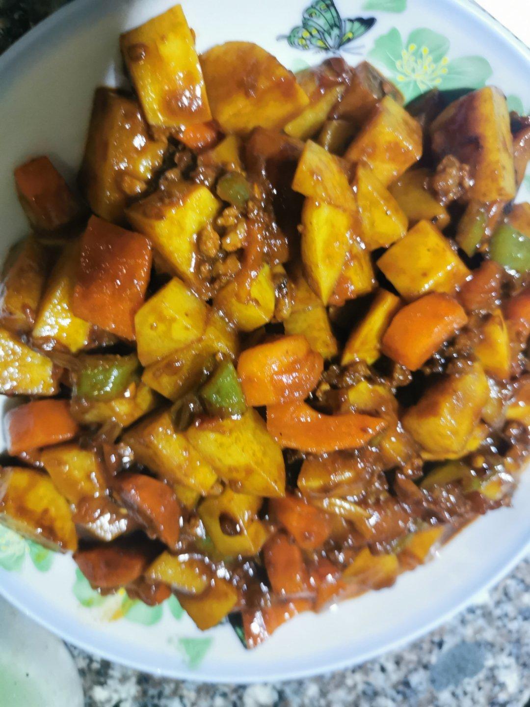 肉末土豆浇饭