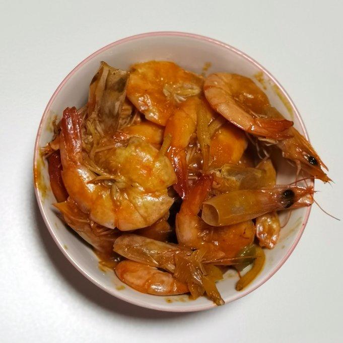 小红书上的椰菜娃娃做的油焖大虾-粤式家常菜