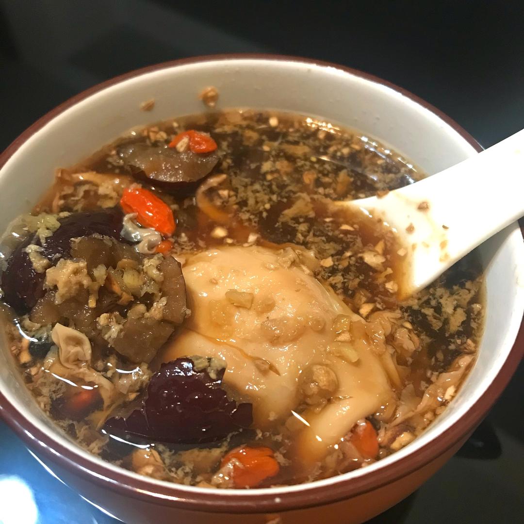 小宝小宝小宝小宝做的阿胶炖鸡蛋