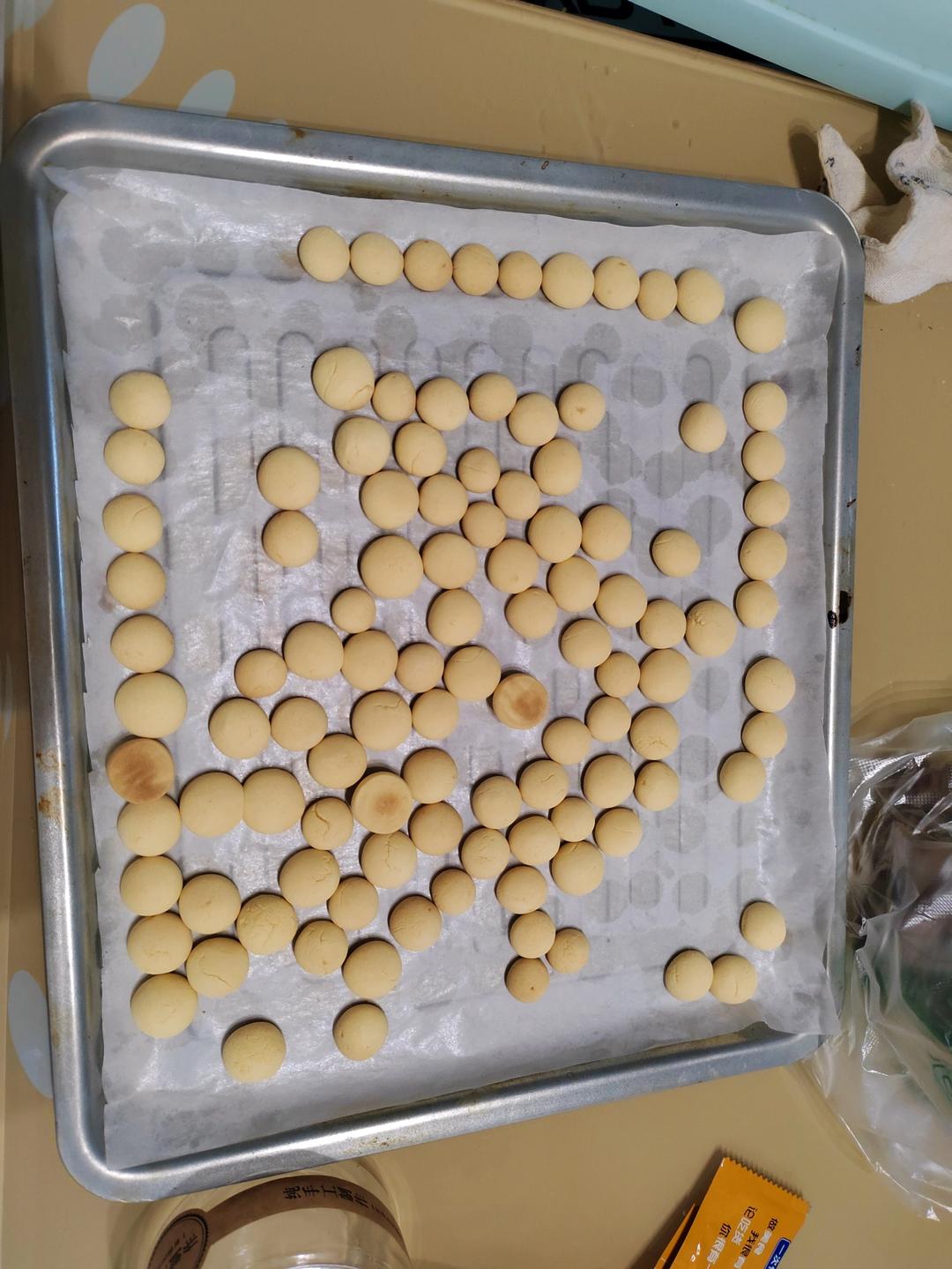 【宝宝辅食】一定要给孩子做一次小馒头、完胜旺仔的那种