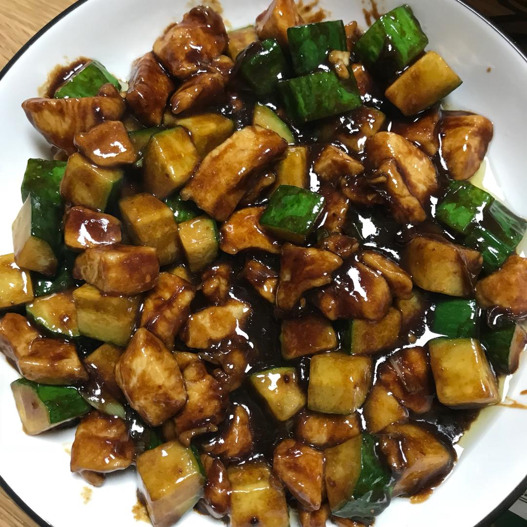 酱爆鸡丁