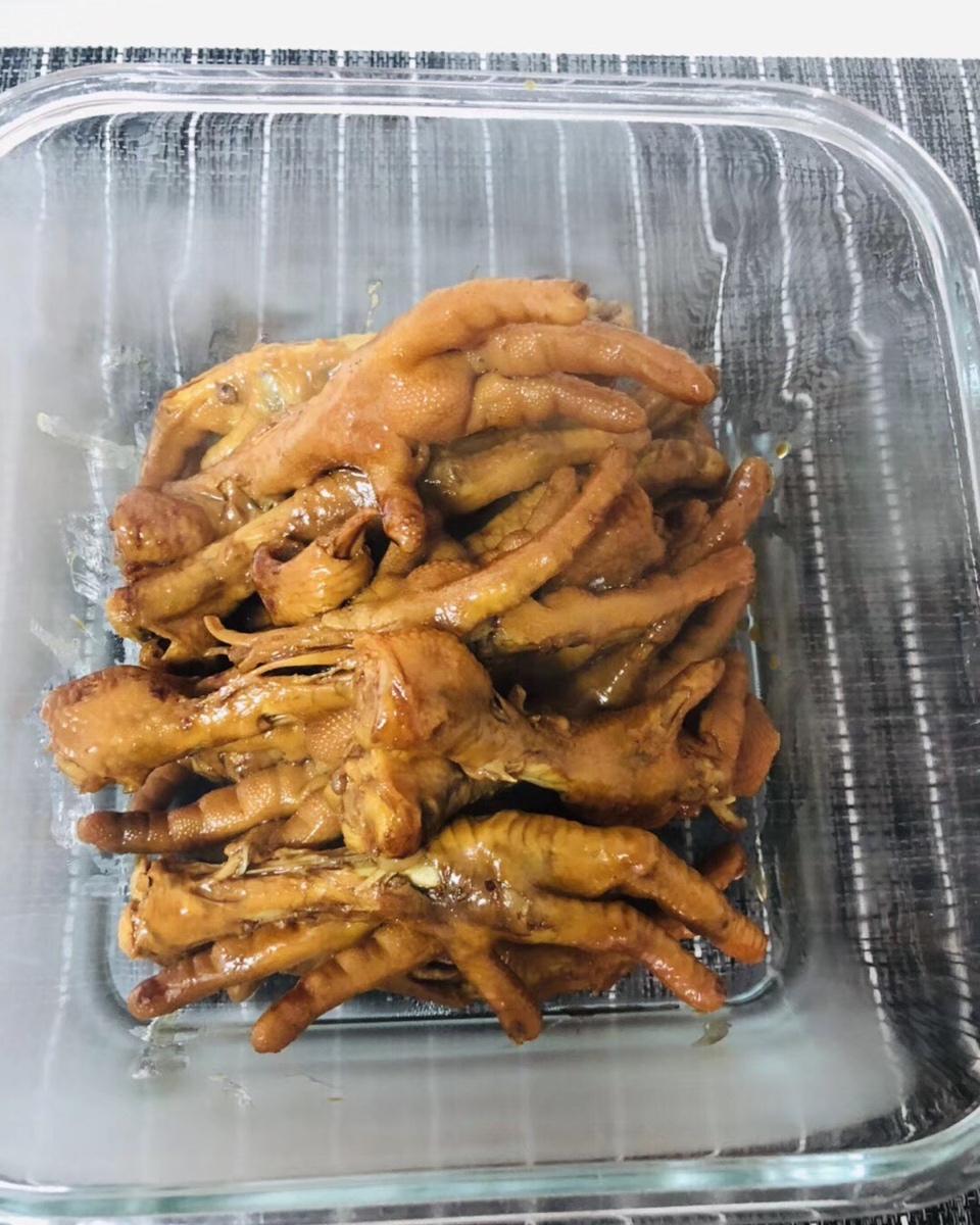 秘制红烧鸡爪