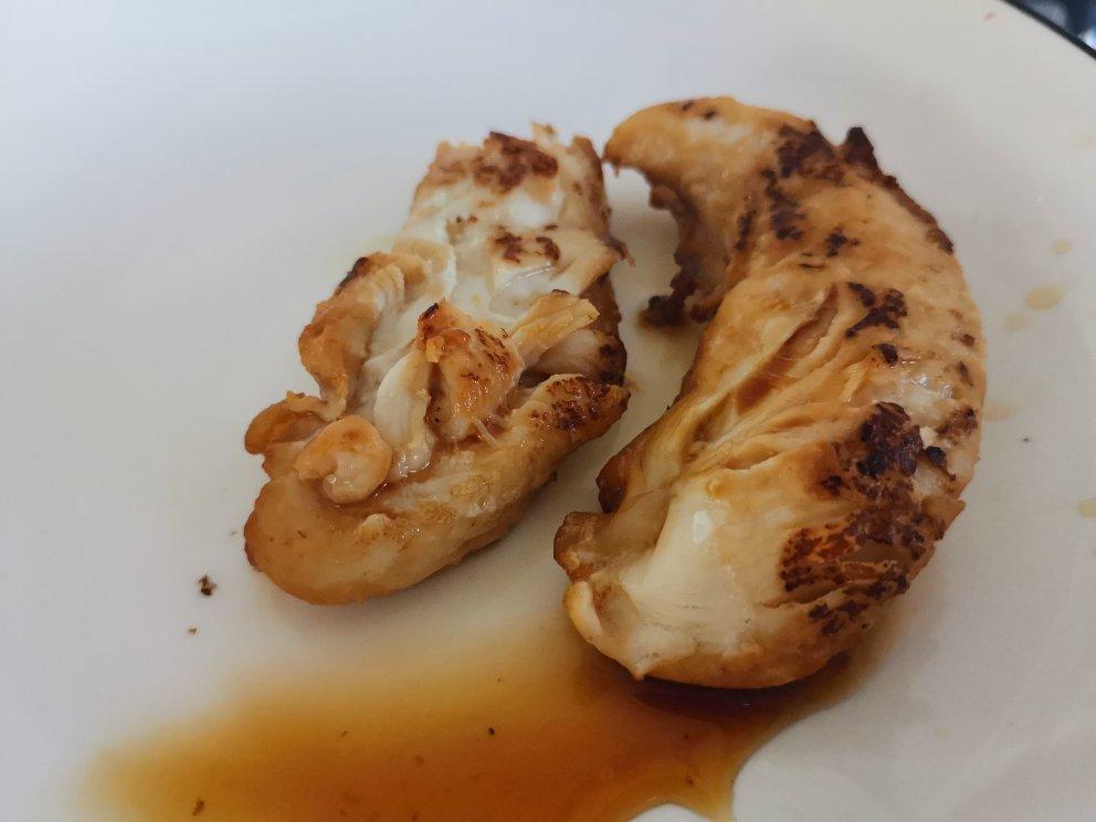 【嫩煎鸡胸肉】