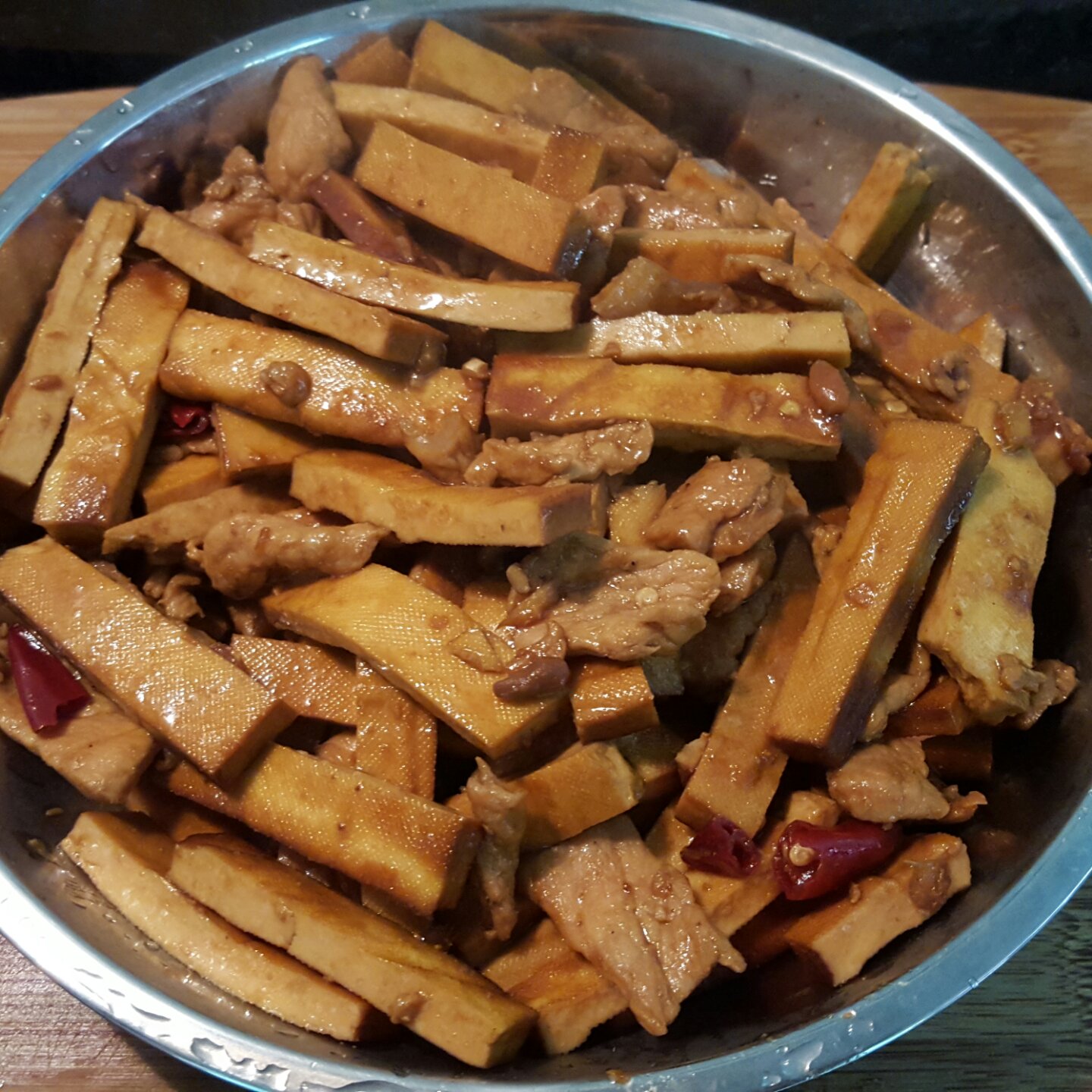 andyzhi做的酱香干炒肉