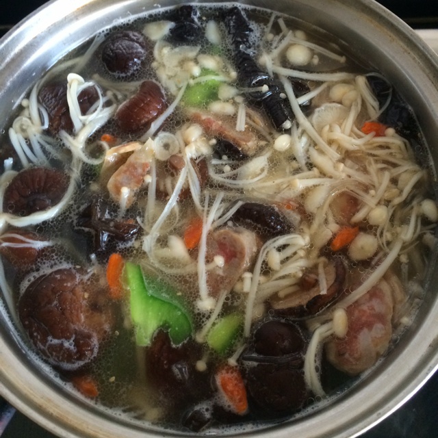 油泼金针菇