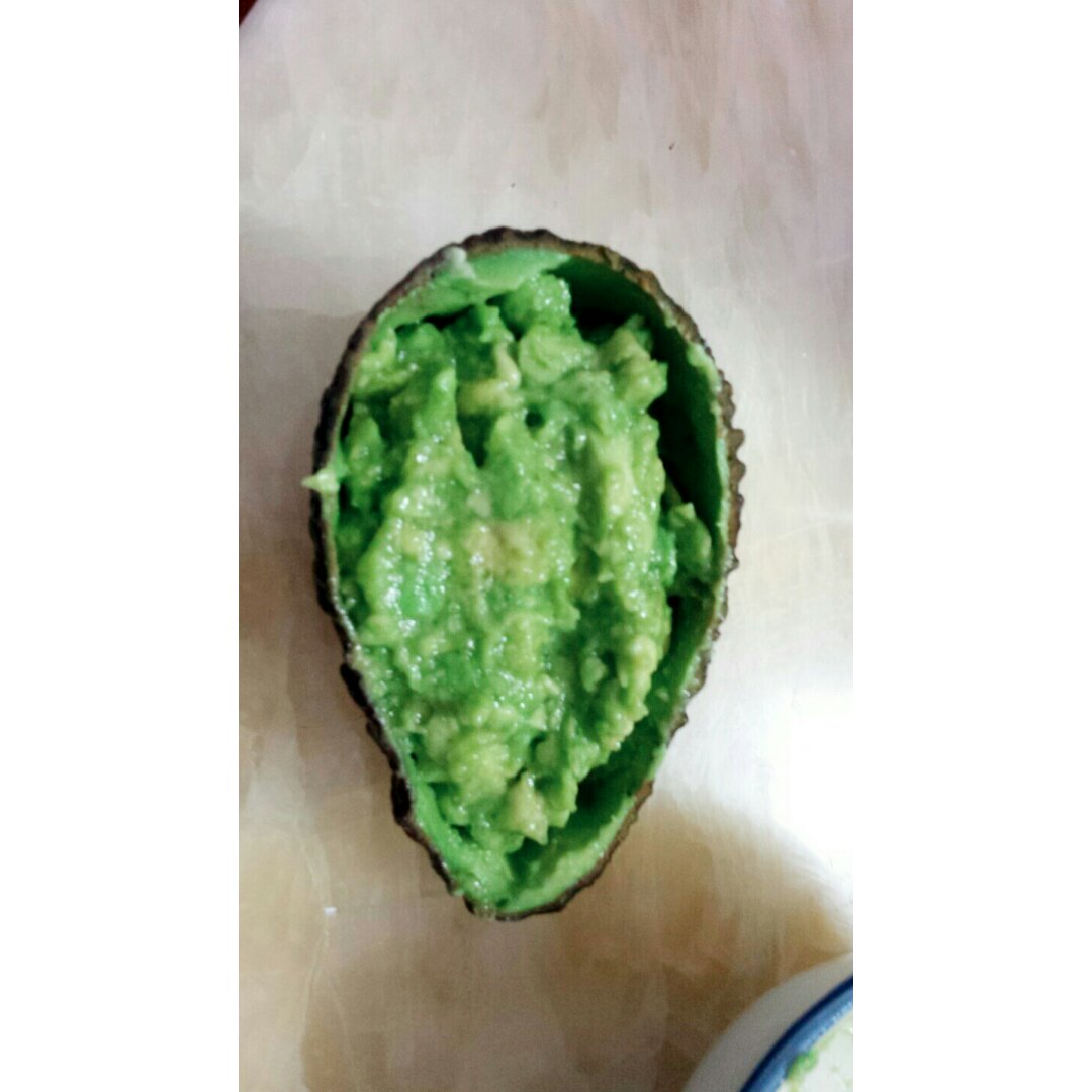 白糖拌牛油果（牛油果冰淇淋）