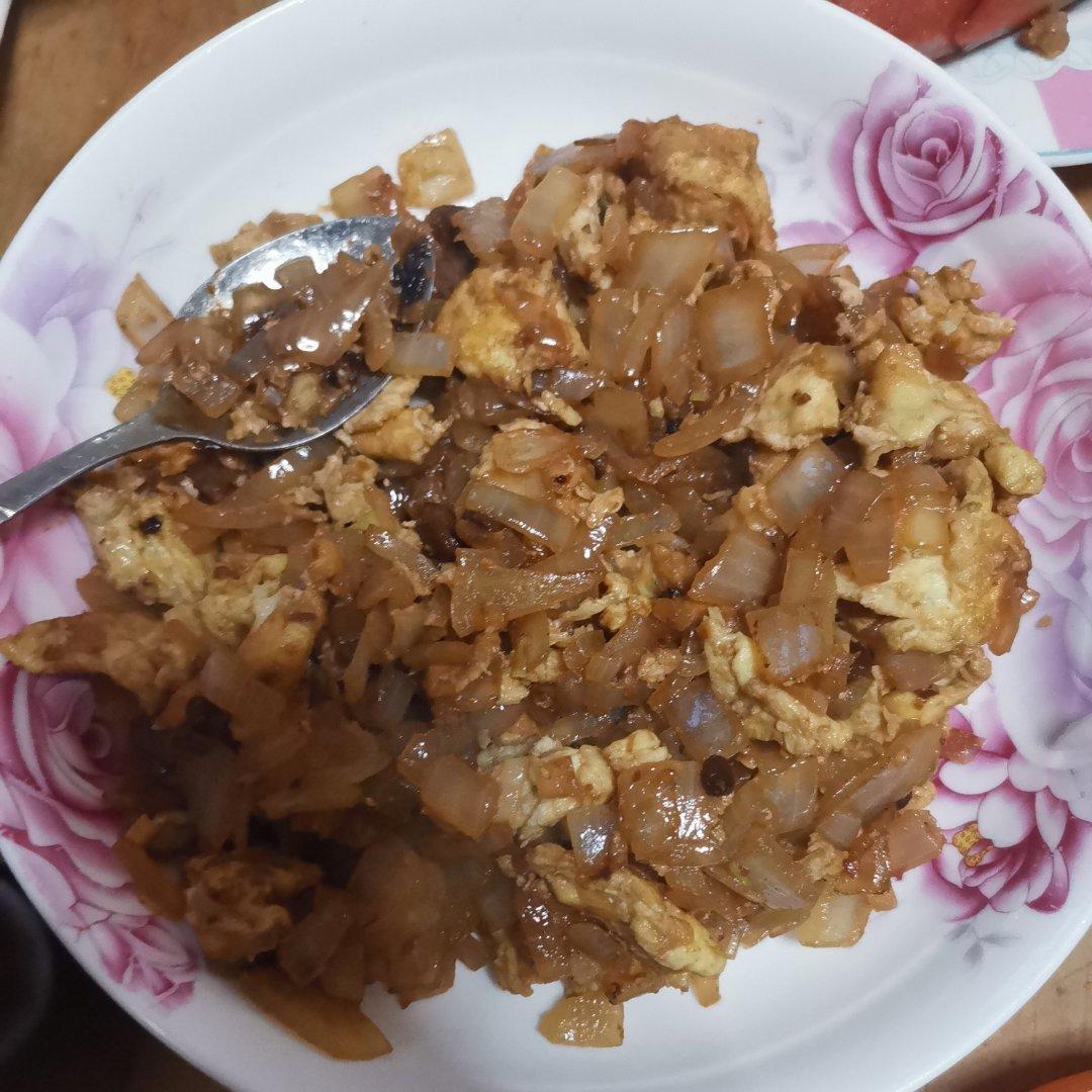 酱香洋葱炒鸡蛋