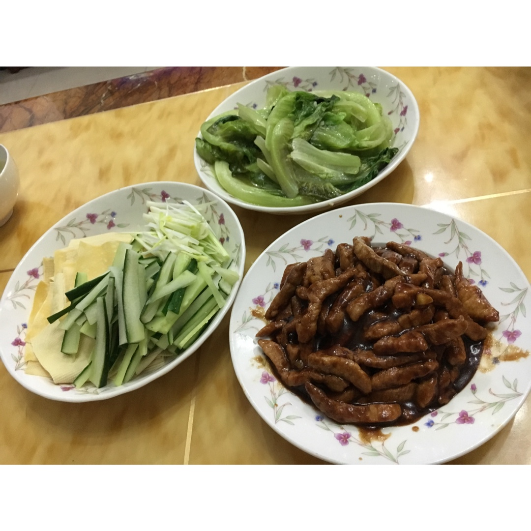 京酱肉丝
