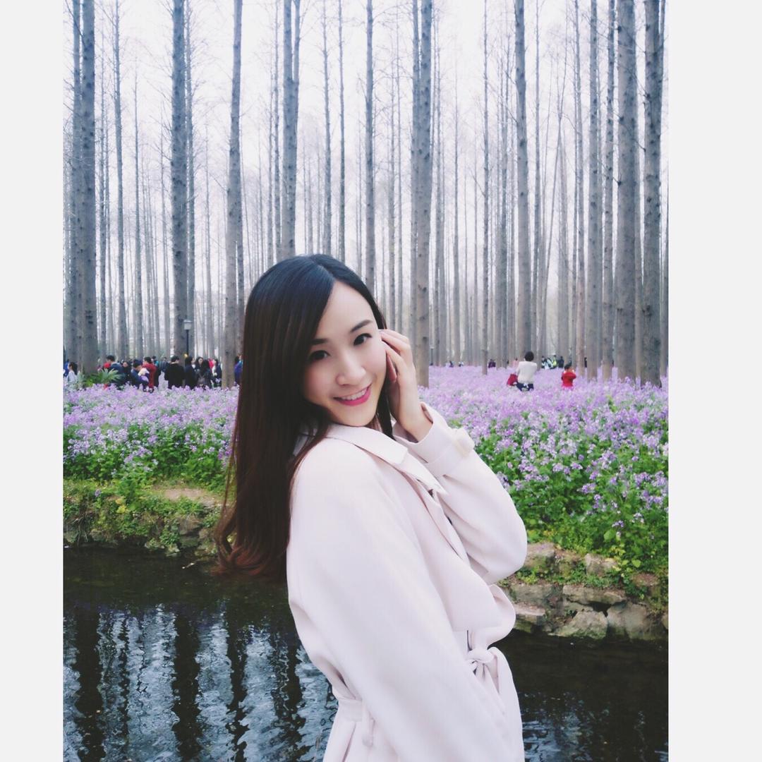 爱煲毒鸡汤的少女