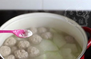 冬瓜汆丸子汤的做法 步骤10