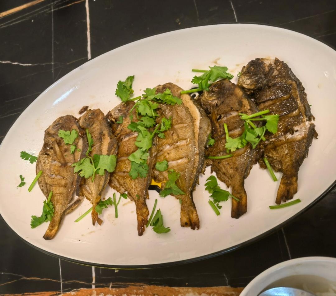 香煎鲳鱼