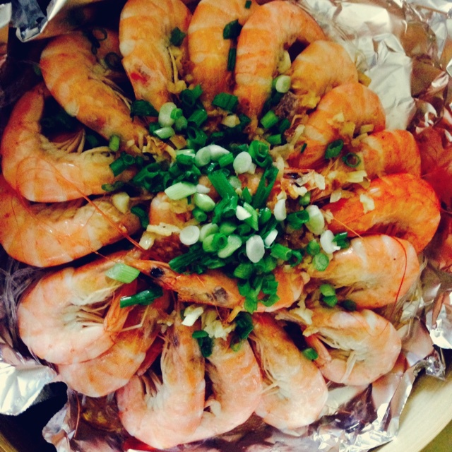 蒜蓉粉丝蒸大虾