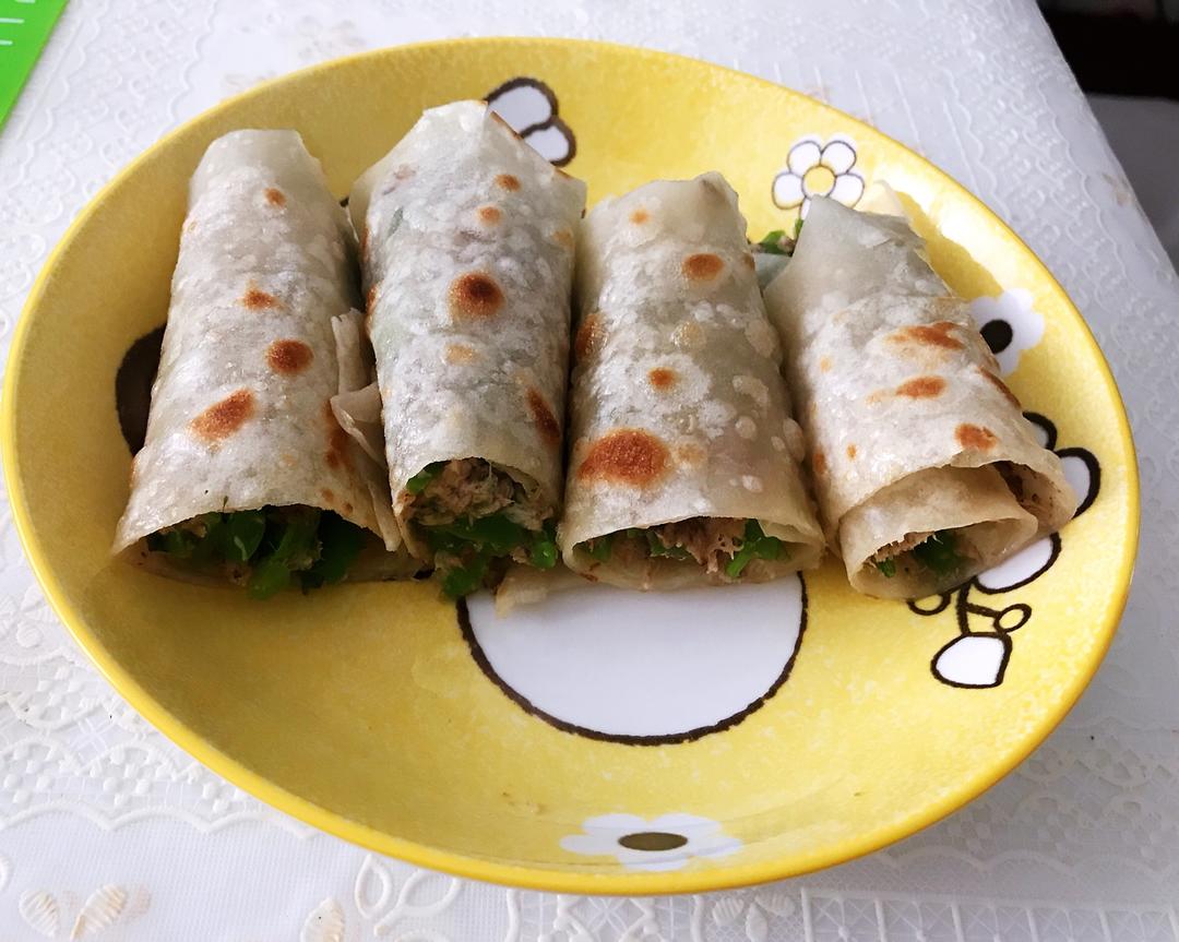 烙春饼(用视频告诉你，这饼有多软)
