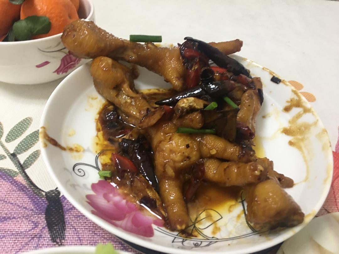 秘制卤鸡爪