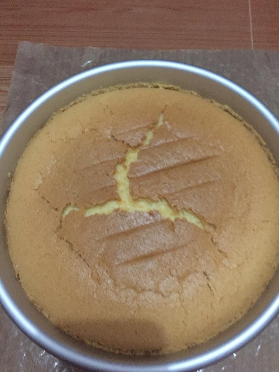八寸戚风蛋糕
