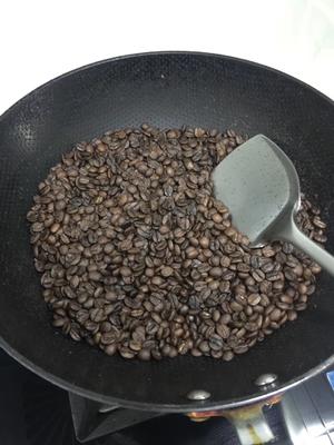 手工烘焙咖啡豆的做法 步骤3