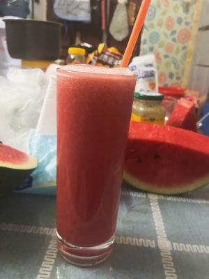夏天必备的西瓜汁🍉的做法 步骤5