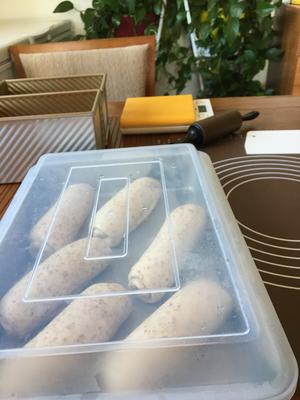 冷藏发酵中种法小麦胚芽庞多米吐司的做法 步骤6