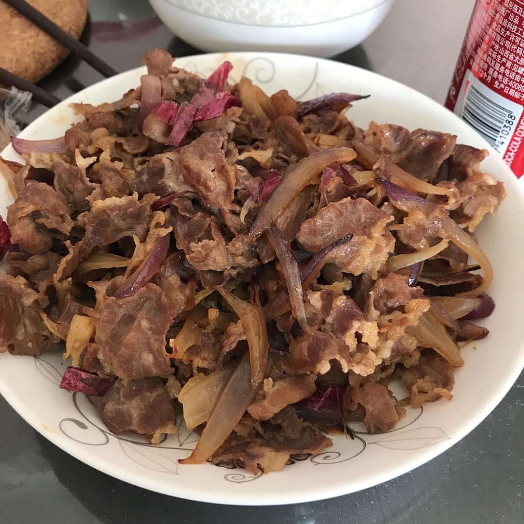 洋葱肥牛饭