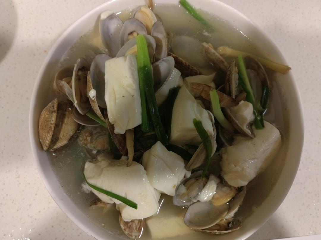 花蛤豆腐汤正确做法，鲜甜好喝，做法很简单