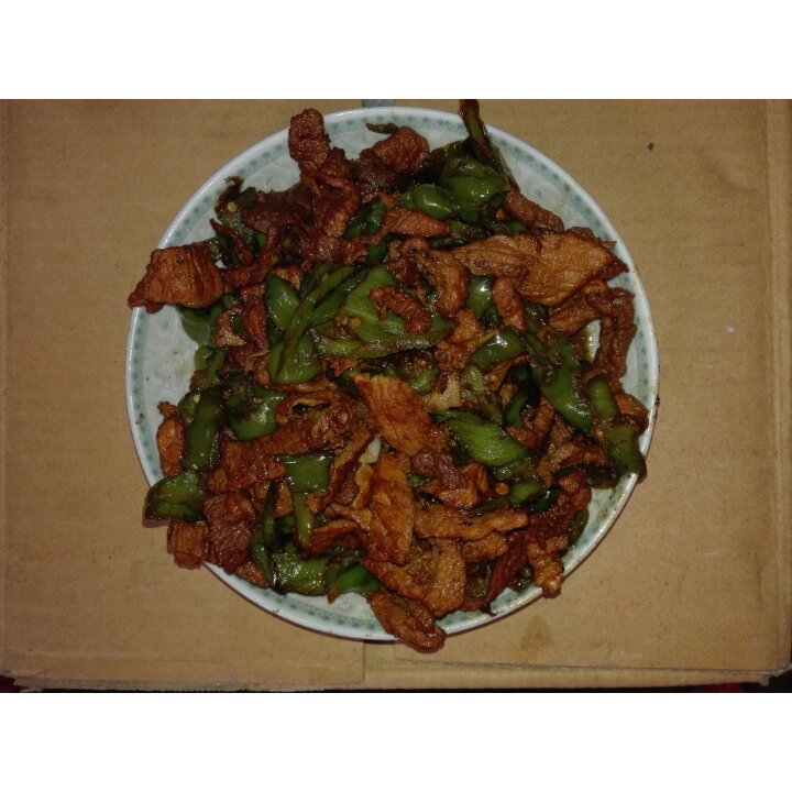 农家小炒肉【记忆中勾魂的油汤】